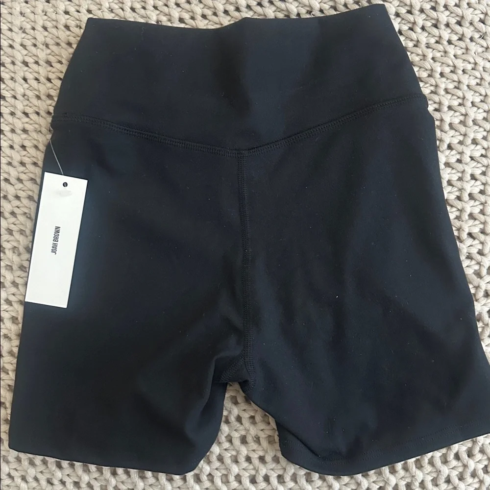 Joah Brown Body Short - Picture 13 of 13